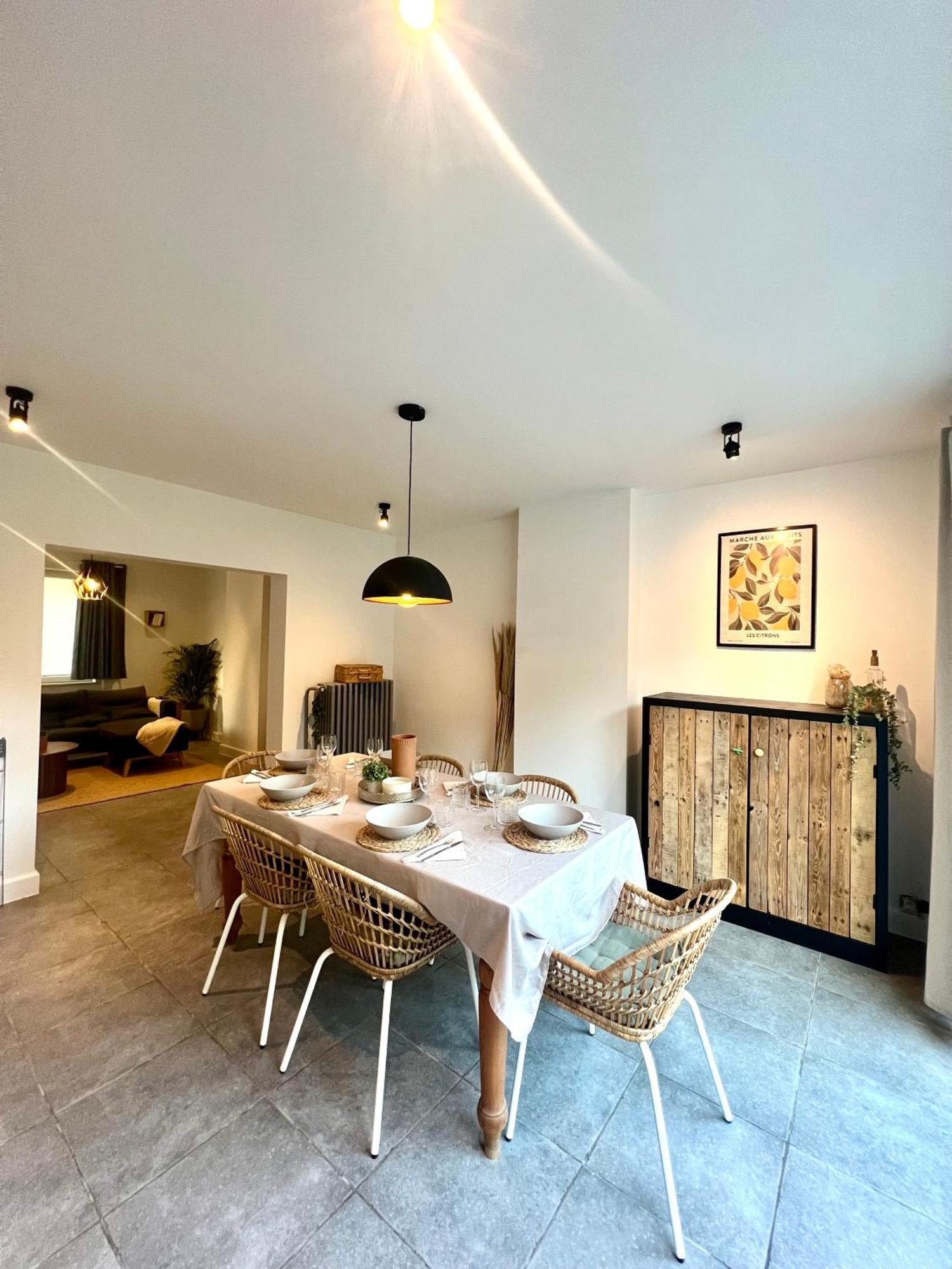 Maison Proche De Pairi Daiza Soignies Экстерьер фото